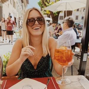 Meet your Posher, Anna